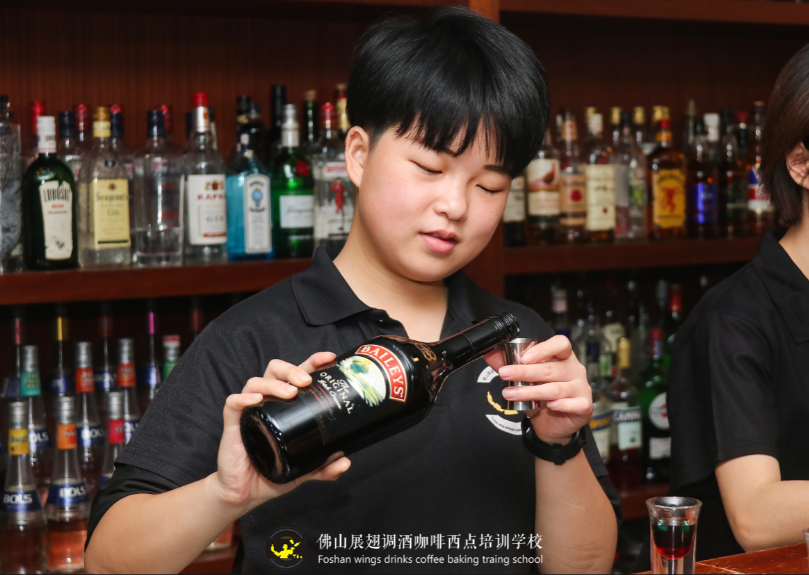 如何節(jié)約酒吧成本？